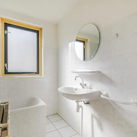 4 - Persoons Forest 159 *